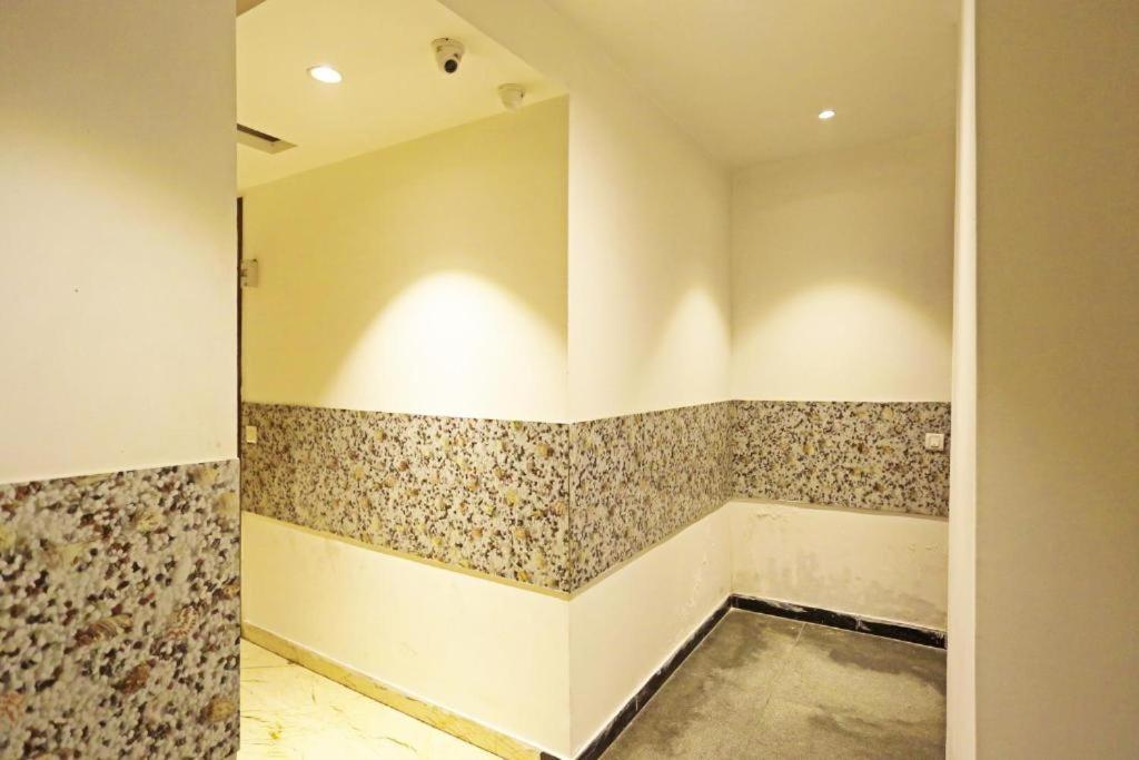 Hotel Urban Luxury ニューデリー エクステリア 写真