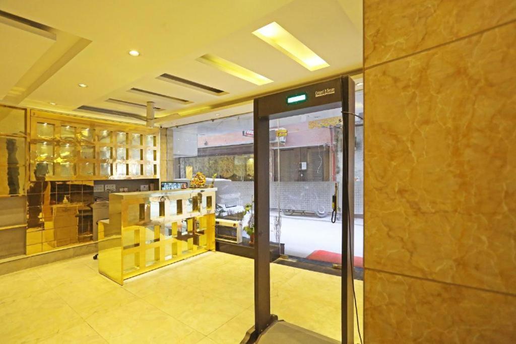 Hotel Urban Luxury ニューデリー エクステリア 写真