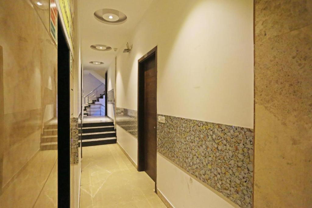 Hotel Urban Luxury ニューデリー エクステリア 写真